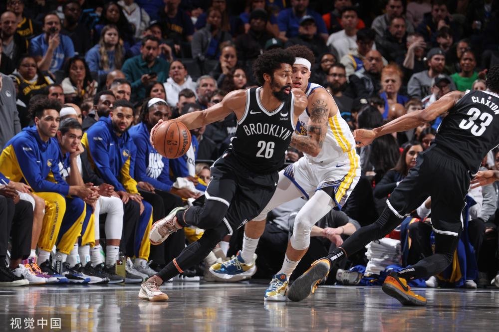 也展示了坚 也展示了坚