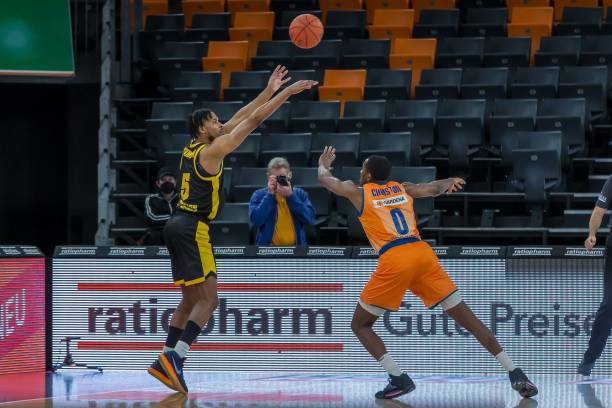 能否扭转比 能否扭转比