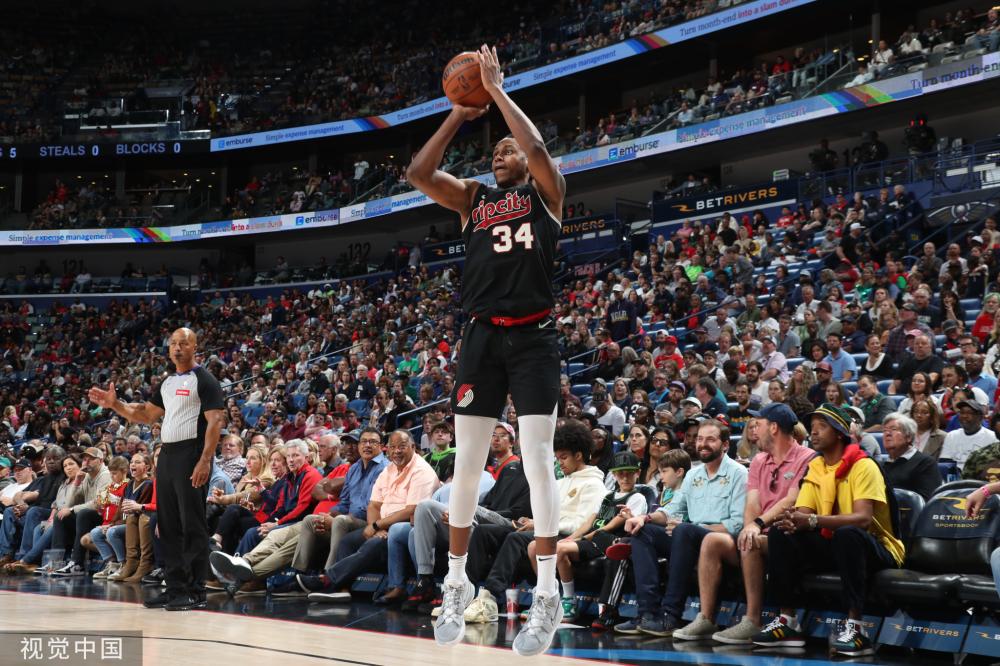 了丰富的背 了丰富的背